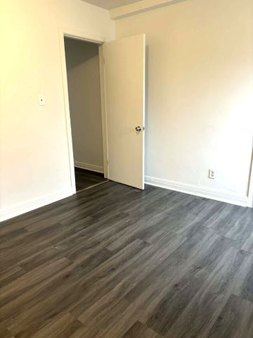 For Lease - 187 Bradley Avenue Unit# 3, Vanier and Kingsview Park, Ontario - Photo 4