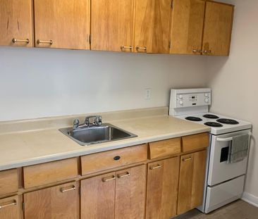 297 Cooper St - Photo 1