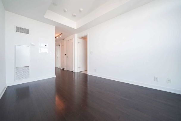 For Lease - 14 York Street Unit# 5202, Toronto, Ontario - Photo 1