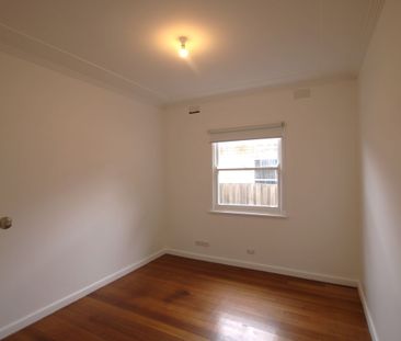 Refurbished Home in Prime Pascoe Vale Location - Photo 3
