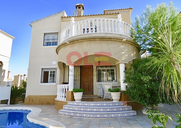 Long Term Rental 3 beds detached villa near Villamartin