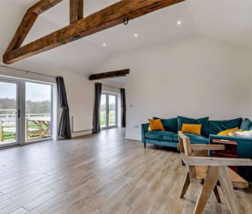 High specification single-level barn conversion with large garden a... - Photo 3