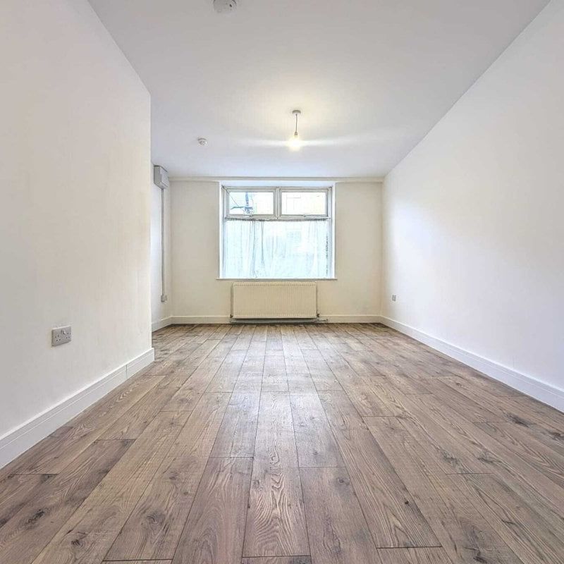 Llewellyn Street, PENTRE - Photo 1