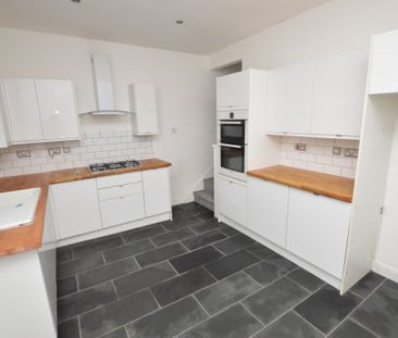 2 Bedroom Terraced House - Photo 5