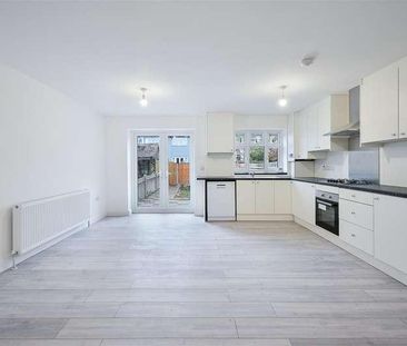 Belmont Avenue, New Malden, KT3 - Photo 4