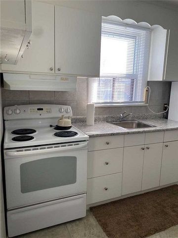 For Lease - 62 Falmouth Avenue, Toronto, Ontario - Photo 5