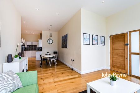 2 bedroom flat to rent - Photo 2