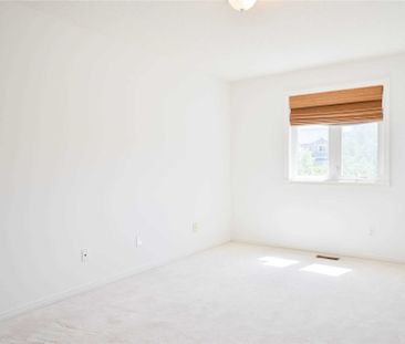 For Lease - 8 Samantha Circle, Richmond Hill, Ontario - Photo 6