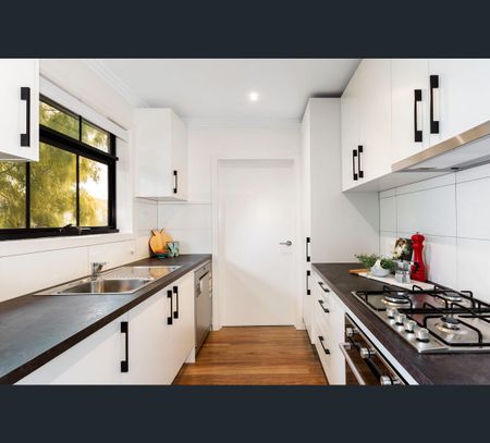 7 Mccubbin Street, Footscray, Vic 3011 - Photo 3
