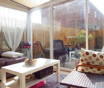 2 bedroom terraced house to rent - Photo 4