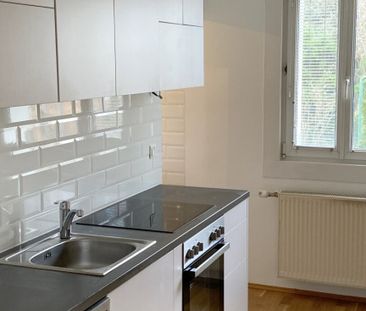 Zentrale 2,5 Zimmer Wohnung mit gutem Grundriss - Foto 5