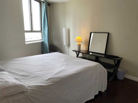 For Lease - 260 Queens Quay Unit# 707, Toronto, Ontario - Photo 4