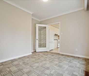 For Lease - 613 Sequin Crescent, Mississauga, Ontario - Photo 1