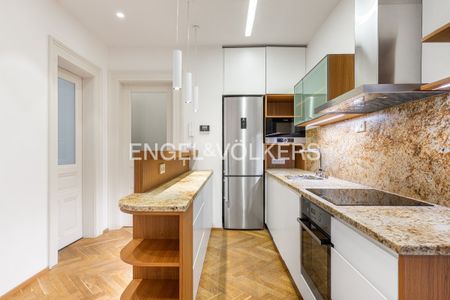 Apartment for rent, 3+kk - 2 bedrooms, 94m - Photo 2