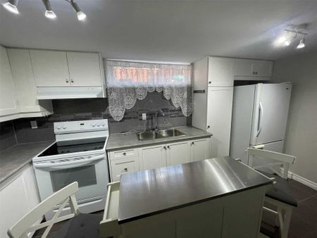 For Lease - 33 Gordon Drive, Brampton, Ontario - Photo 5