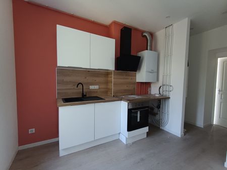 Location Appartement 3 pièces 48m² BELFORT 90000 - Photo 2