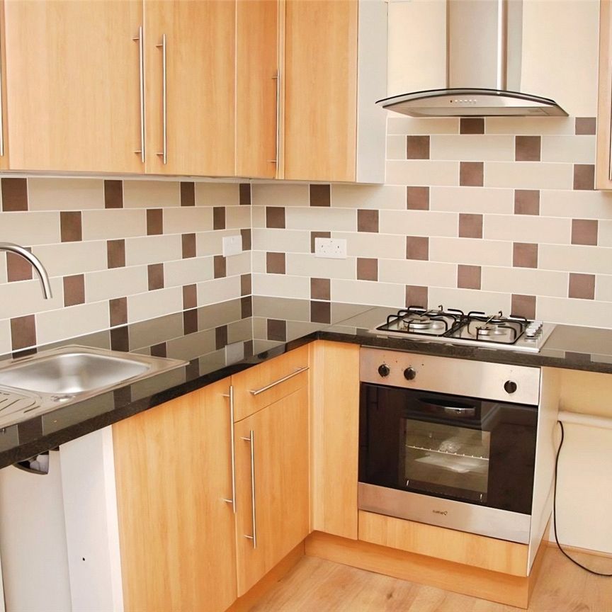 Rushey Green, London, SE6 4HQ - Photo 1