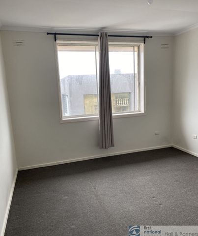 Convenience At Your Door Stop - Photo 4