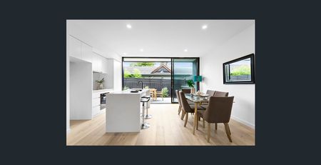 14 Kendari Avenue, Balwyn North VIC 3104 - Townhouse For Rent | Domain - Photo 3