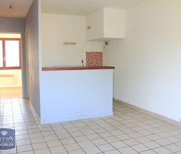 Location Appartement 2 pièces 35m² LOMME 59160 - Photo 2