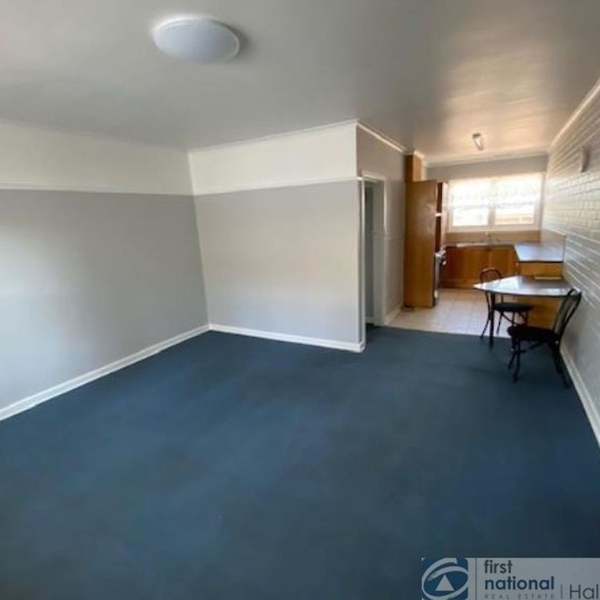 1 / 6 Aratula Street, Dandenong - Photo 1