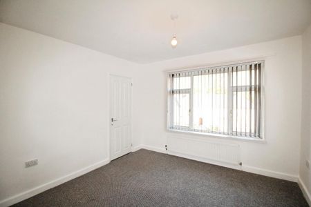2 bedroom semi-detached house to rent - Photo 2
