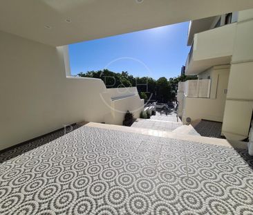 Monte Estoril - Av. Saboia. T1 remodelado e sem móveis. Perto da praia - Photo 3