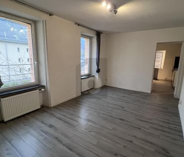 MAISON LUMINEUSE AU CENTRE DE VALLORBE - Photo 3