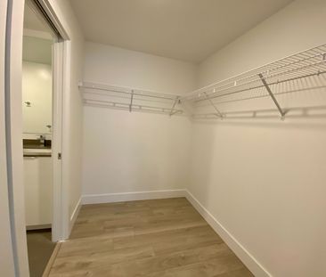 2 bed + den / 2.5 bath with AMAZING views at Ellis Parc - Photo 1