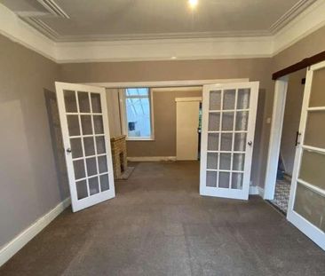 York Road, Swindon, SN1 - Photo 5