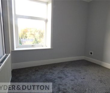 2 bedroom end of terrace house to rent - Photo 4