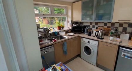 Room in a Shared House, Teesdale Road, NG5 - Photo 4