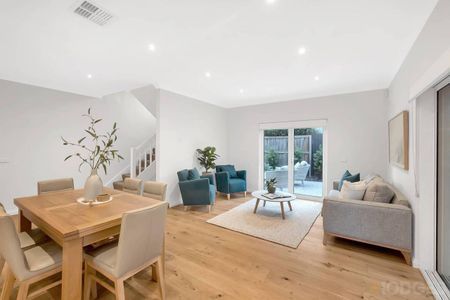 BEACH LIFESTYLE | MODERN HOME | PREMIUM FINISHES - Photo 5