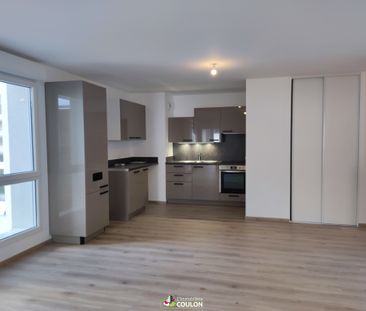 Location Appartement 3 pièces 61m² - Photo 4
