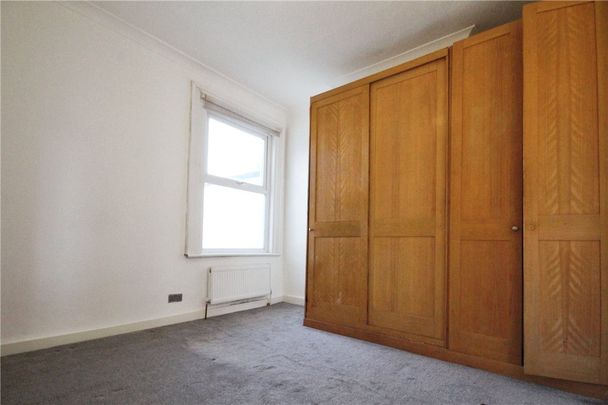 Bensham Grove, Thornton Heath - Photo 1