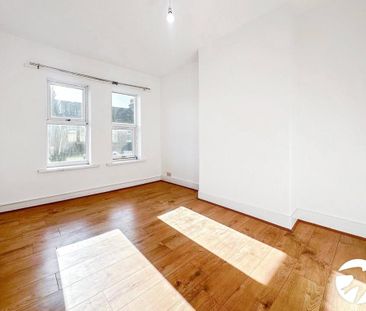 3 bedroom end of terrace house to rent - Photo 6