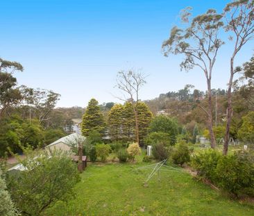 So Close to Town - Photo 4