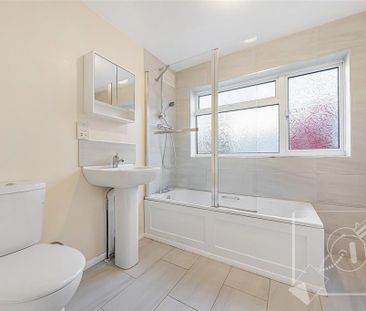 2 bedroom terraced house to rent - Photo 5