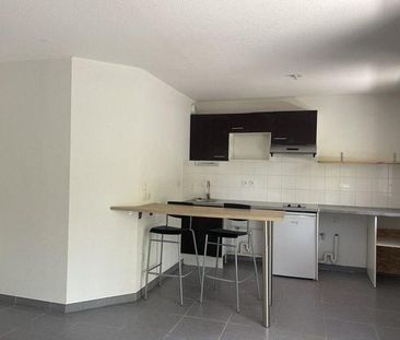 Appartement à louer - 2 pièces - 44 m² - Photo 2