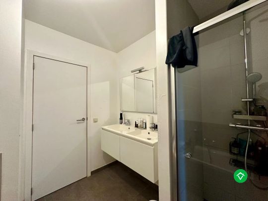 Instapklaar appartement met 2 slaapkamers te huur - Photo 1