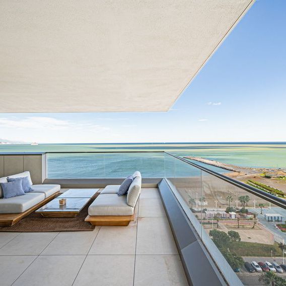 Alquiler de piso en Girón - Las Delicias - Pacífico - Photo 1