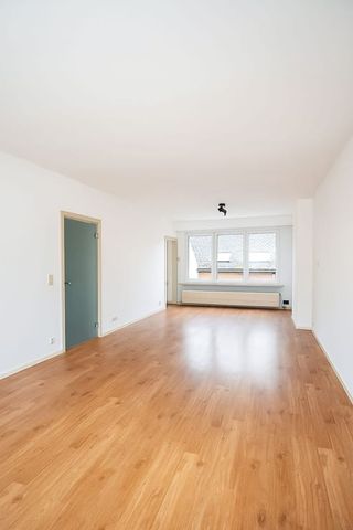 Appartement te huur - Photo 2