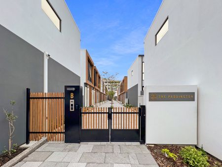 The Paddington - Photo 2