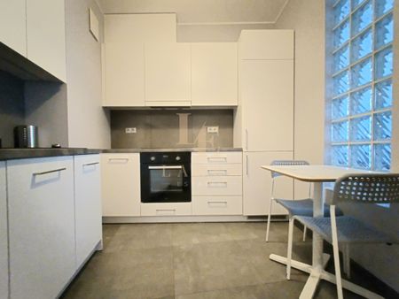 Apartamentowiec | Ochrona | Balkon | Winda - Zdjęcie 3