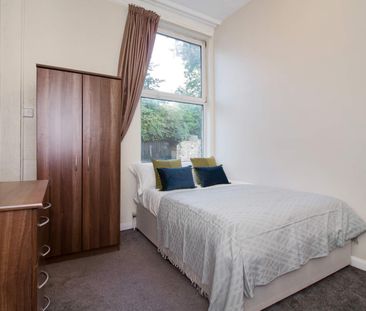 1 Victoria Road Leeds - LS6 1AS - Photo 2