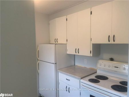 For Lease - 510 MUSKOKA BEACH Road Unit# 4, Gravenhurst, Ontario - Photo 3