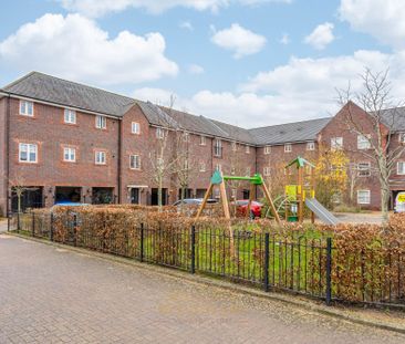 Somerley Drive, Crawley, RH10 - Photo 1