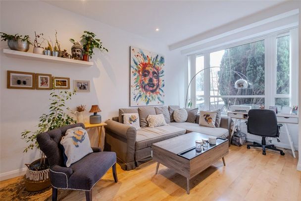 2 bedroom detached house to rent - Photo 1