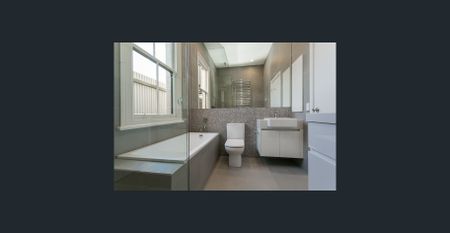 PRIME ALBERT PARK LOCATION - Photo 4