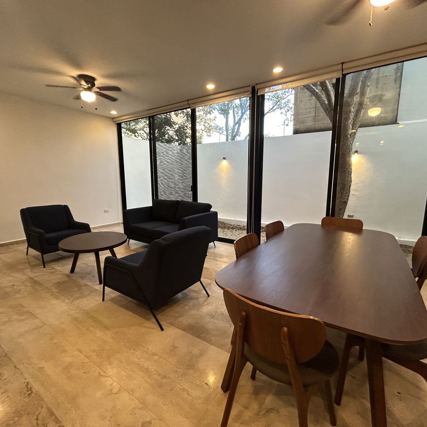 Townhouse amueblado, en Temozón, dentro de privada. - Photo 1